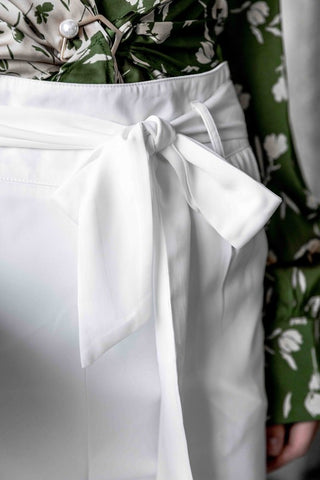 East Hampton Pants *Online Only* - Premium clothing at Lonnys NY - Just $55! Shop Womens clothing now