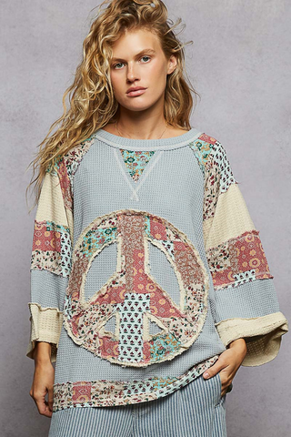 61 Jane Peace Sign Sweater