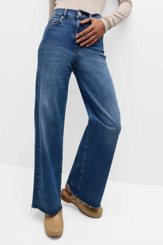 Frame Le Slim Palazzo Raw Hem Jeans - Premium clothing at Lonnys NY - Just $278! Shop Womens clothing now