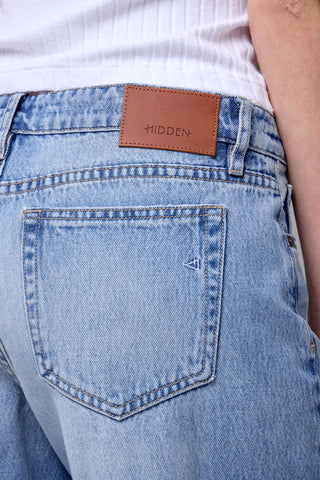 Hidden Nori Mid Rise Jeans - Premium clothing at Lonnys NY - Just $94! Shop Womens clothing now