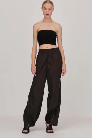 Herskind Tracy Pants - Premium pants at Lonnys NY - Just $265! Shop Womens clothing now