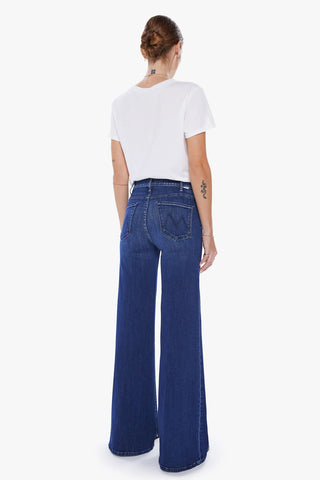 Mother Hustler Roller Sneak - Premium Jeans at Lonnys NY - Just $258! Shop Womens clothing now 