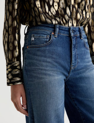 AG Jeans Saige Mid Rise Wide Leg Jeans