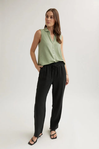 Bella Dahl Smocked Waist Pants - Premium clothing at Lonnys NY - Just $150! Shop Womens clothing now 