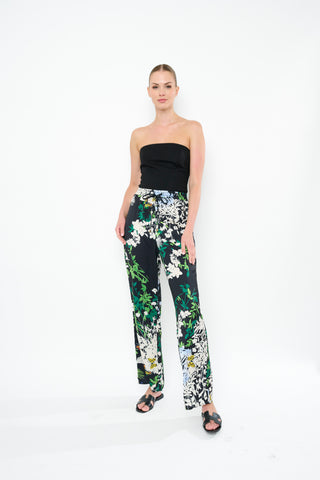 Flora Bea Rolla Pants - Premium clothing at Lonnys NY - Just $230! Shop Womens clothing now 