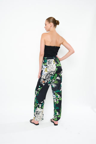 Flora Bea Rolla Pants - Premium clothing at Lonnys NY - Just $230! Shop Womens clothing now 