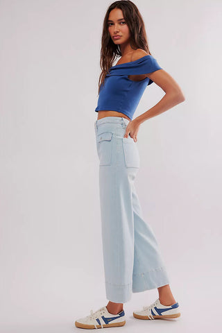 Frame 70's Patch Pocket Crop Straight - Premium Jeans at Lonnys NY - Just $298! Shop Womens clothing now 