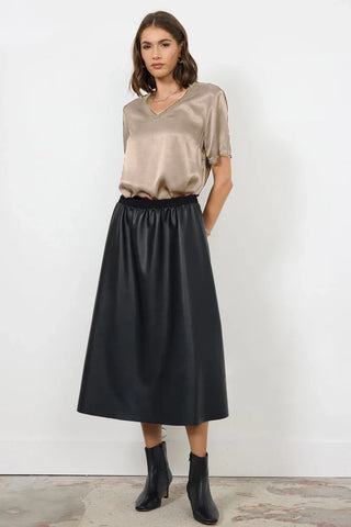 LA Made Nice & Easy Top