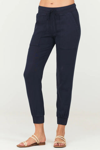 Bella Dahl Pocket Jogger Pants - Premium jogger pants at Lonnys NY - Just $138! Shop Womens clothing now 