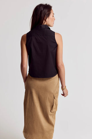 The Shirt Boxy Cropped Sleeveless Shirt